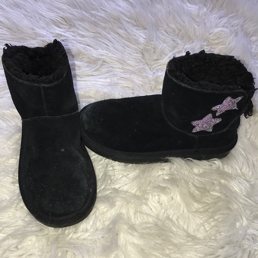 Koolaburra by Ugg kids suede mini boots koola star